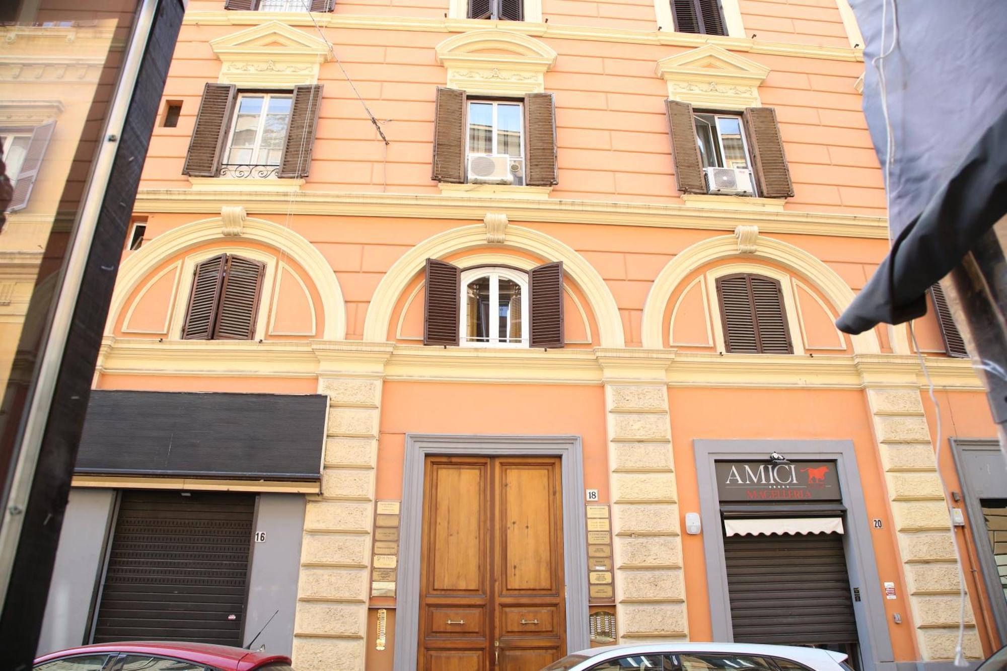 Apartment Emma And Livia's Vatican 2 Rom